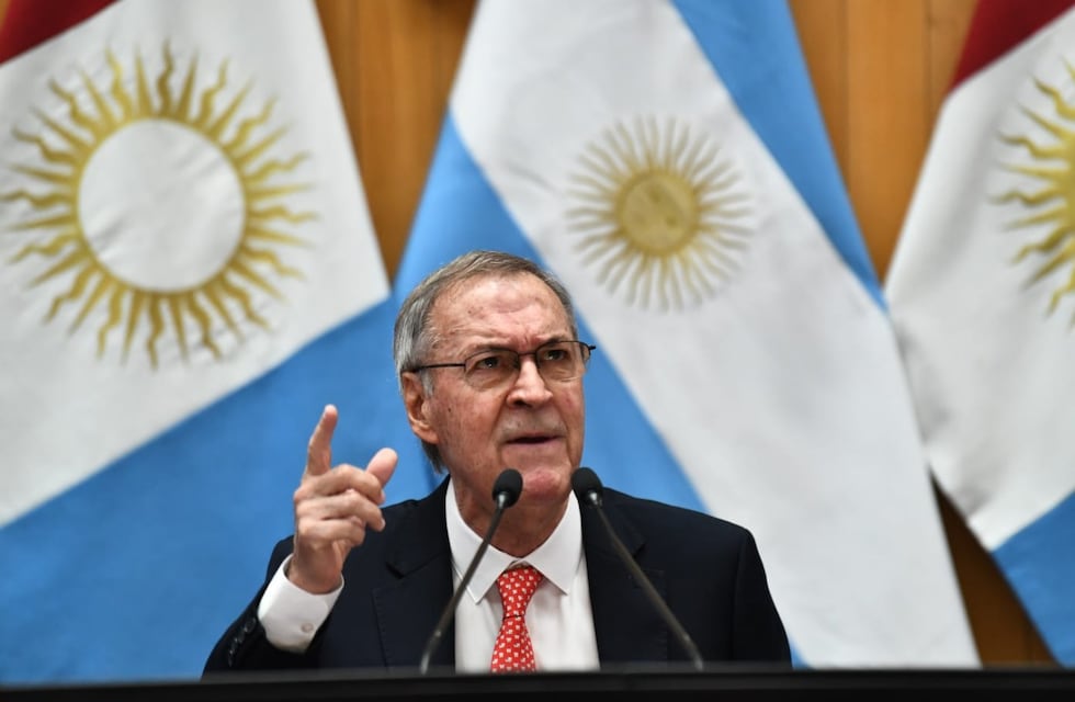 Schiaretti visita la ciudad y firma convenios