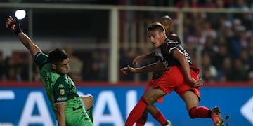 Brian Romero puso en ventaja a River sobre Unión.