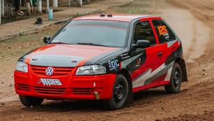 El auto de rally que robaron de una cochera en Córdoba. (Foto: Cadena 3)