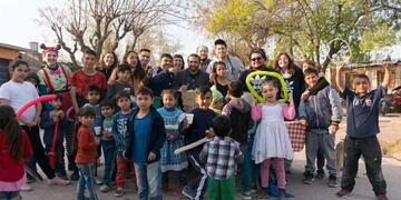 La biblioteca Popular ubicada en el barrio 26 de enero cuenta con cerca de 15 voluntarios.