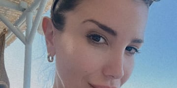 Andrea Rincón conquistó Instagram con un look total black y marcó tendencia con las botas must de la temporada
