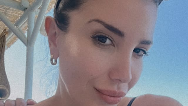 Andrea Rincón impacta con su figura en las redes sociales.
