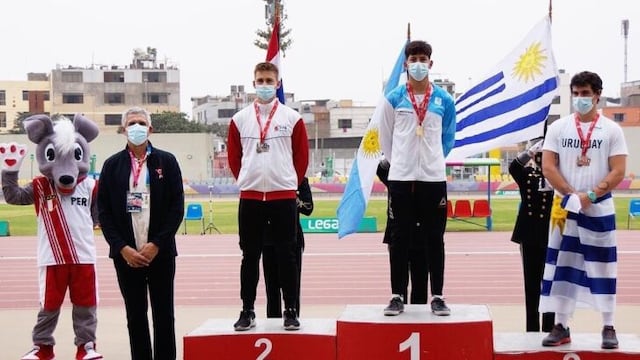 Ganó la medalla dorada en el lanzamiento de jabalina.