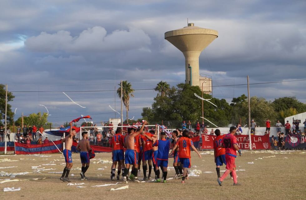 El 24 empató de local, el Cultural ganó de visitante y el domingo se juga el Clásico de Arroyito