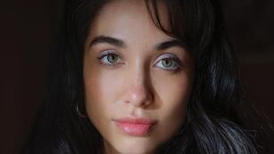 María Becerra para el videoclip de "Corazón Vacio"