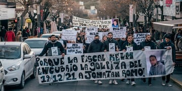 Un grito de silencio en la marcha por Jonatan Romo
