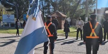 El ministro de Seguridad de San Luis, Luciano Anastasi pone en funciones a los nuevos agentes en la localidad de Balde. Gentileza ANSL