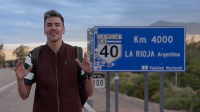 Tupac Guantay recorre la Ruta 40 mostrando productos y cocineros locales.