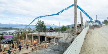 Tierra del Fuego: Melella recorrió la obra del nuevo edificio de la escuela Provincial 40