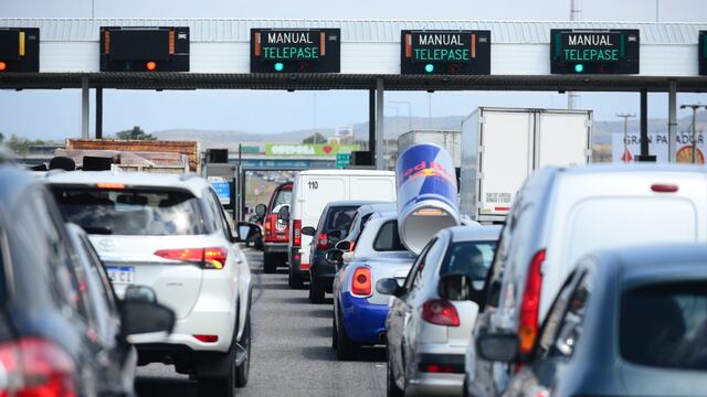 El peaje de Córdoba - Carlos Paz pasó a valer 130 pesos. (José Gabriel Hernández).