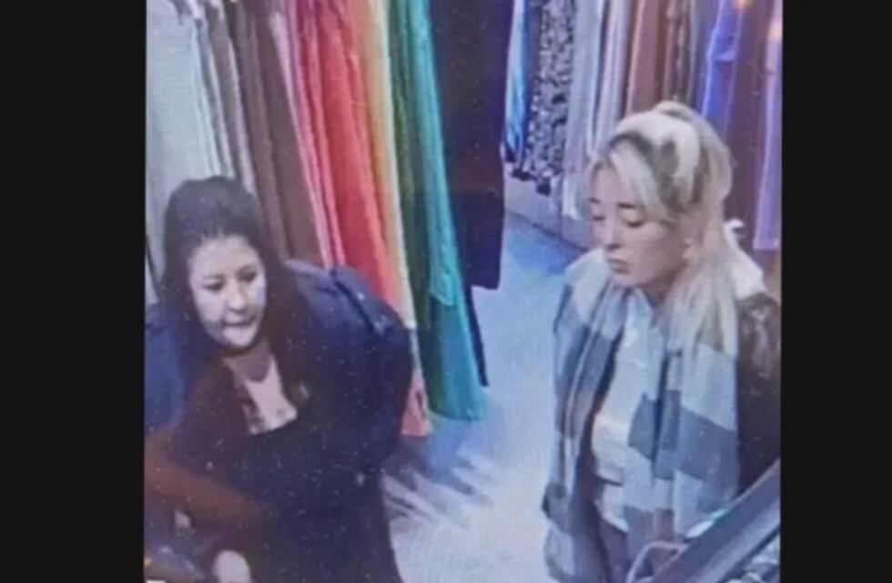 Una comerciante difundió el video de dos mecheras robando en Córdoba: “Ya no sabemos qué hacer”