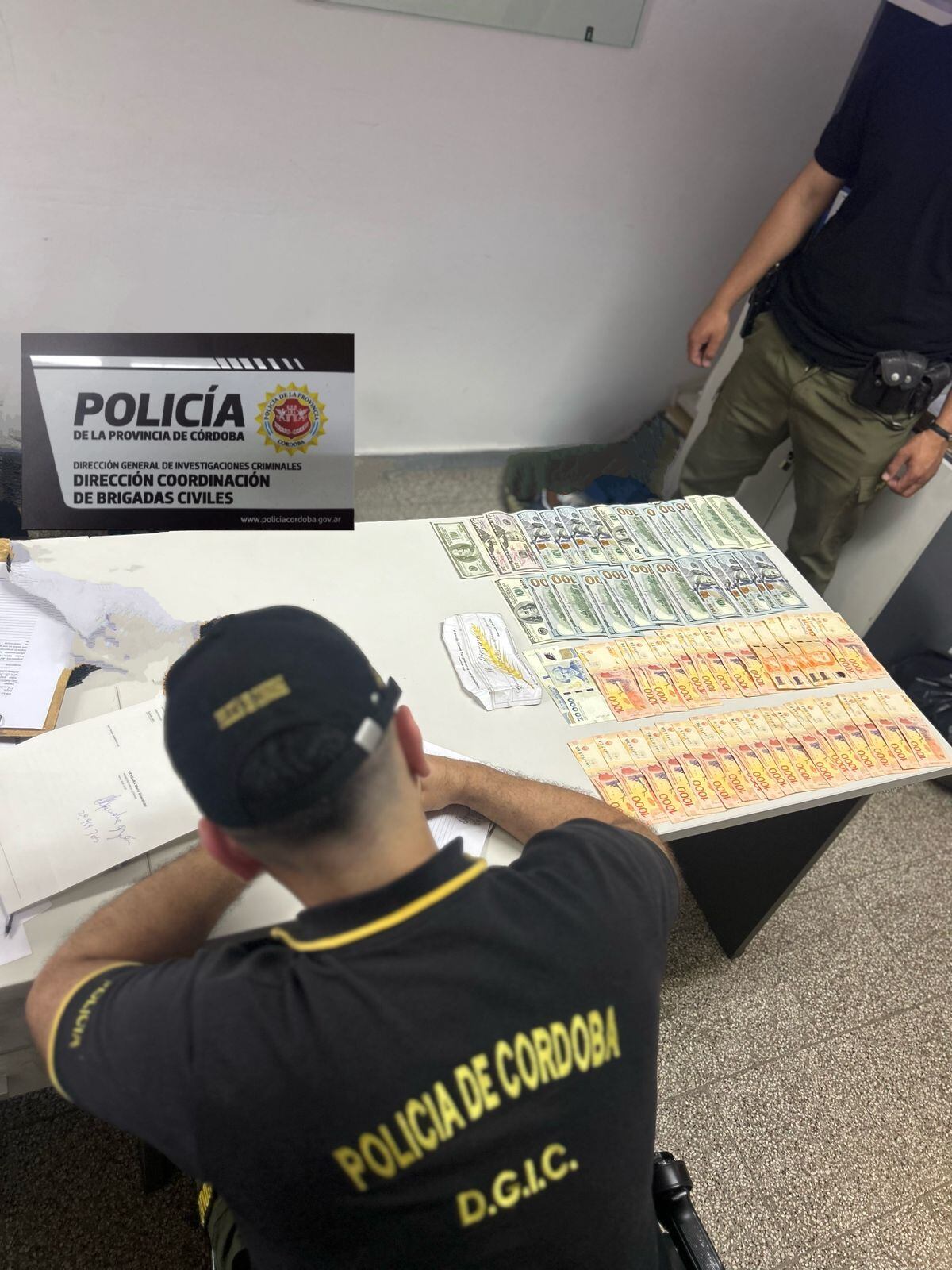 Los elementos secuestrados en barrio Ampliación Pueyrredón.