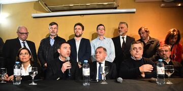 Conferencia de prensa de Juntos por el Cambio por la muerte de bebés en el Hospital Materno Neonatal. (Pedro Castillo / La Voz)
