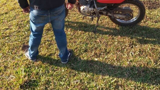 Efectivos policiales recuperaron motocicletas robadas en varios operativos.