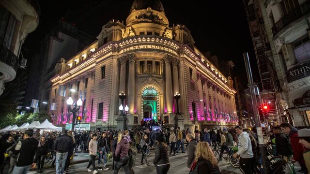 Una nueva edición convoca a los rosarinos a recorrer la zona peatonal.