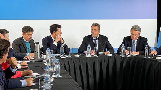 Reunión de Massa con gobernadores