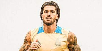 Desde el primero hasta los mejores: la colección de autos de Rodrigo De Paul