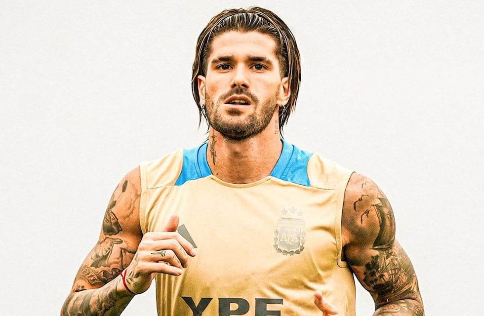 Desde el primero hasta los mejores: la lujosa colección de autos de Rodrigo De Paul