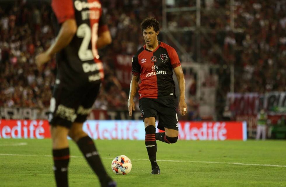 Newell’s quiere conservar a José Canale luego de la partida de Cristian Lema