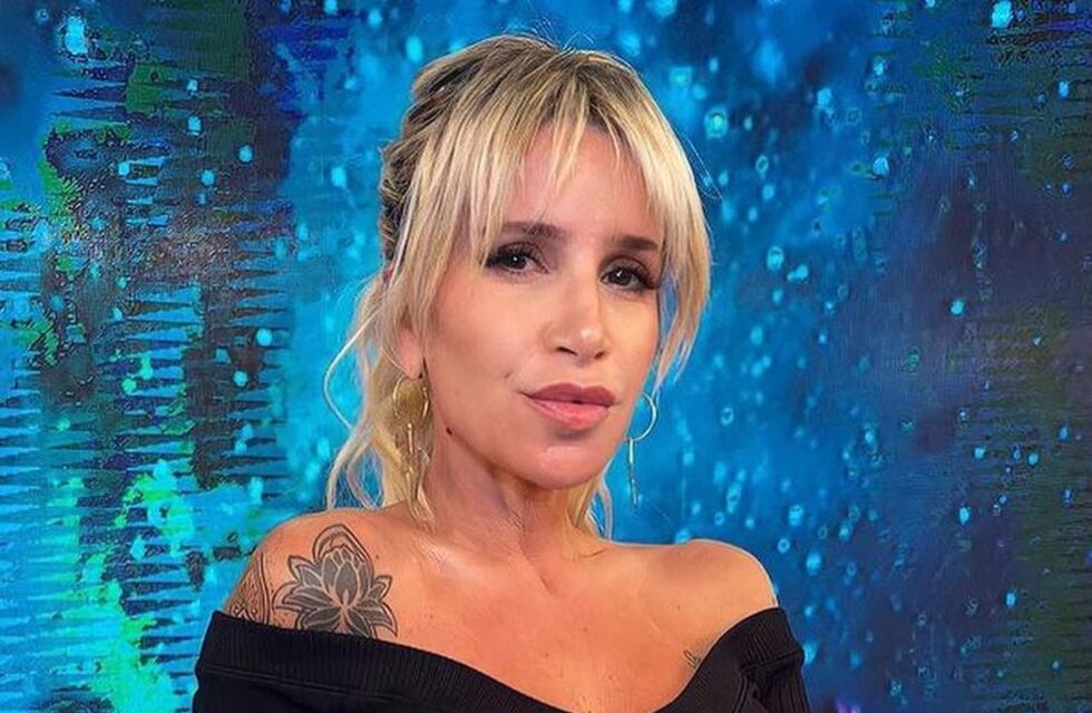 Flor Peña bailó con un jean “cut out” blanco y la compararon con Tini Stoessel: “Chanchera”