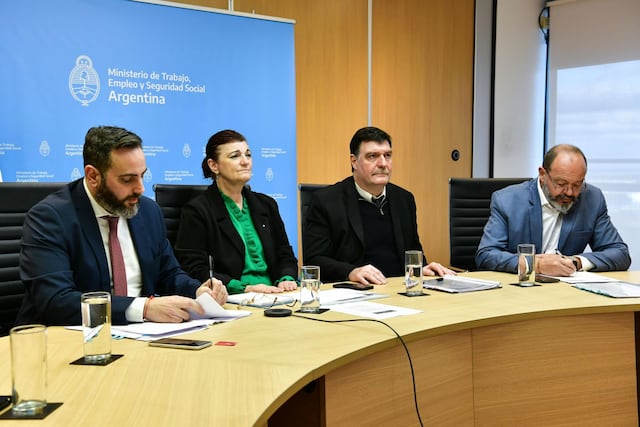 Reunión del Consejo del Salario.