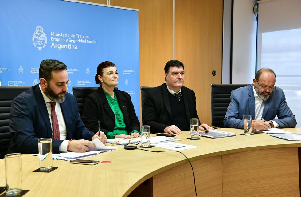 Elevan el salario mínimo de julio a 105.500 pesos