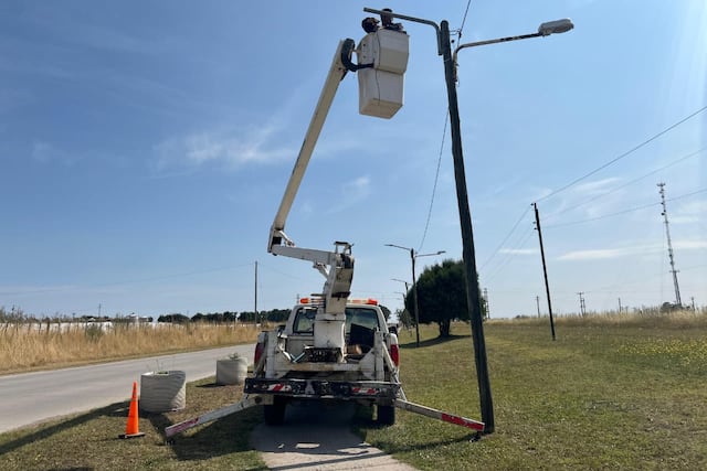 Chaves Municipio realiza mejoras en alumbrado público y eficiencia energética en distintos sectores