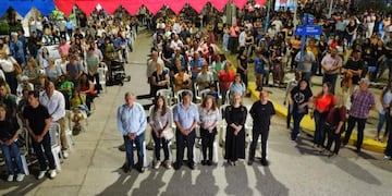 La celebración incluyó actividades religiosas, un festival popular y mensajes de dirigentes que resaltaron el valor de la devoción comunitaria.