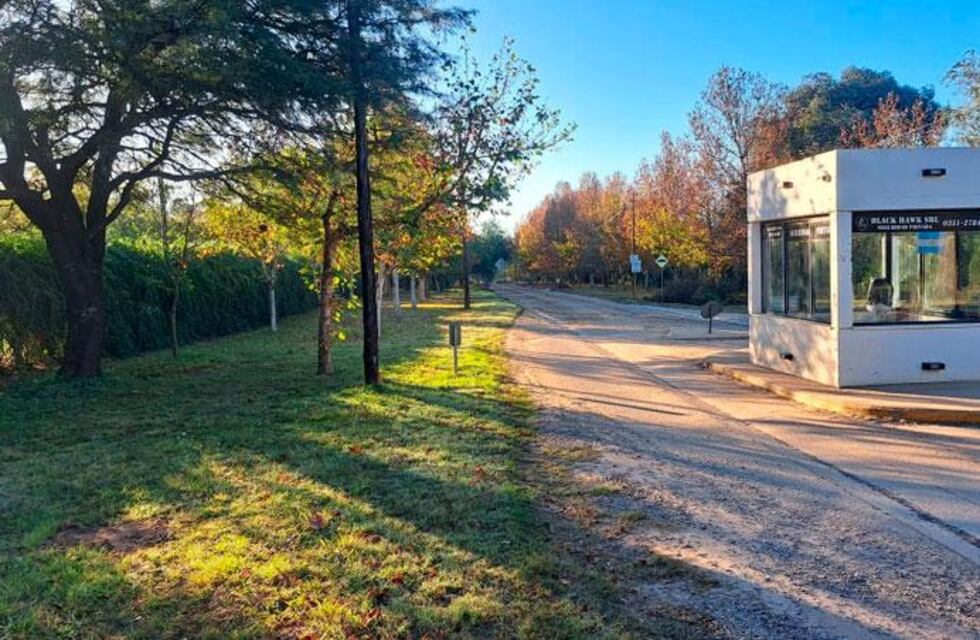 Córdoba: lo secuestraron a punta de pistola, lo pasearon por el barrio y le robaron su auto