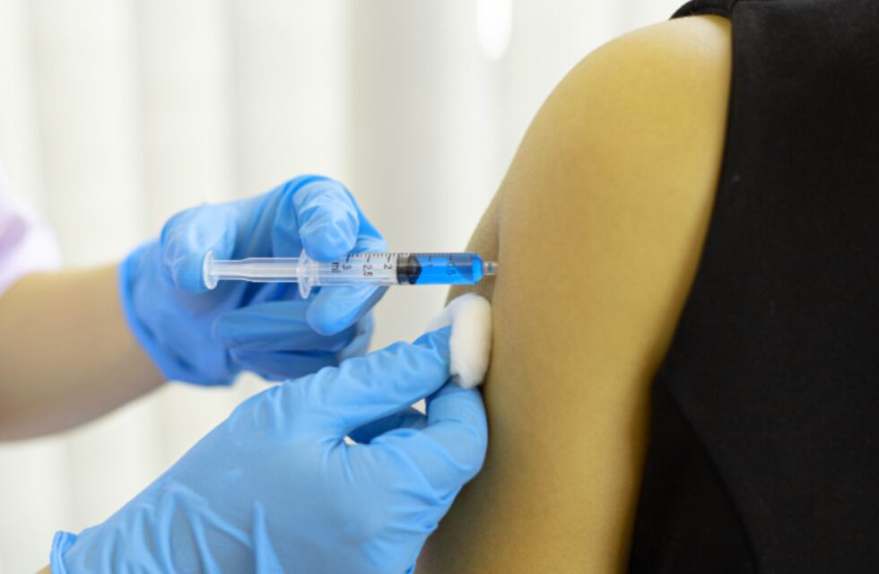 Comenzó la vacunación a menores de 18 años en Mar del Plata