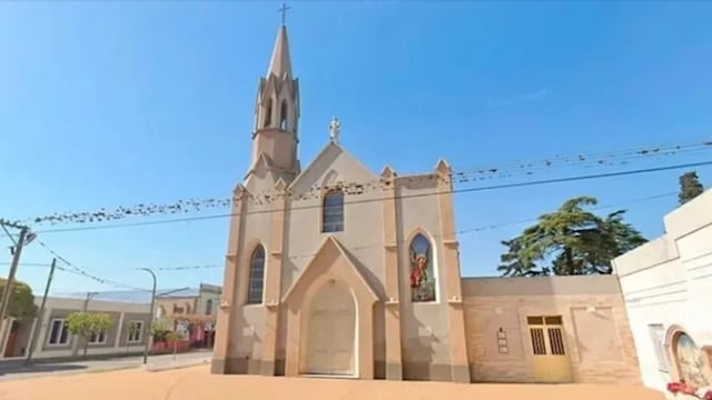 La capilla en dónde trabajaba el cura fallecido.
