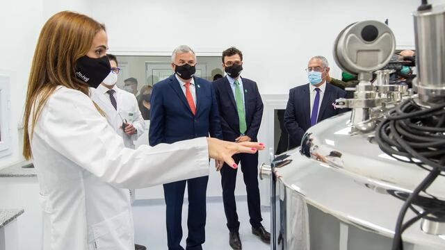 Cannava representa "un nuevo desarrollo científico y tecnológico" enfocado en "la salud, curar a las personas", ponderó el gobernador Morales.