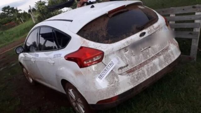 Intentó huir de la policía con un auto robado: abandonó el rodado y fue detenido.