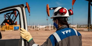 Desde cuándo y dónde aplicará el sistema de precios por horario de YPF.