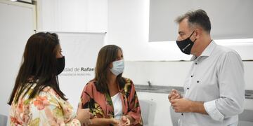 Reunión para promover derechos y prevenir situaciones conflictivas a adolescentes