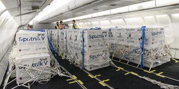 Sale un nuevo avión de Aerolíneas con destino a Moscú para buscar más dosis de Sputnik V (Archivo)