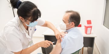 En la Facultad de Medicina, la UNCuyo dejó inaugurado hoy su nuevo vacunatorio central que se suma a la veintena que cuenta el gobierno en toda la provincia. Gentileza Gobierno de Mendoza