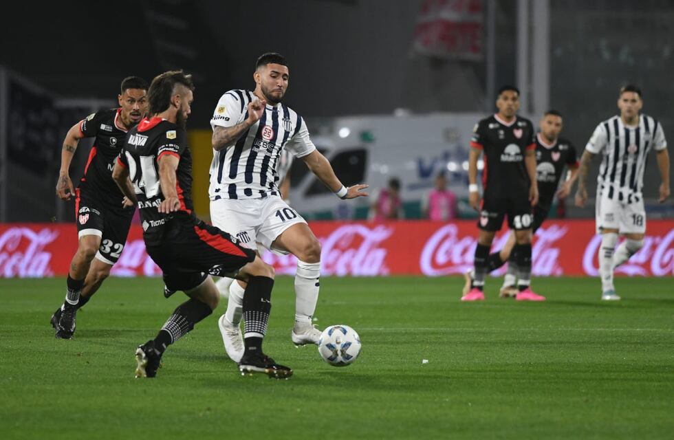 Video: Talleres e Instituto empataron sin goles en un clásico del que se esperaba más