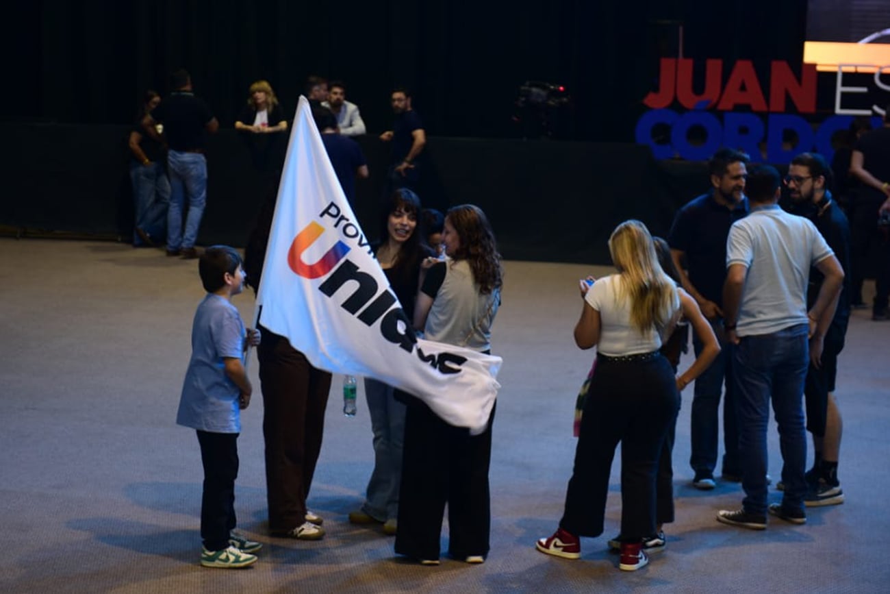 Elecciones Legislativas 2025. Búnker de Provincias Unidas. (José Gabriel Hernández / La Voz)