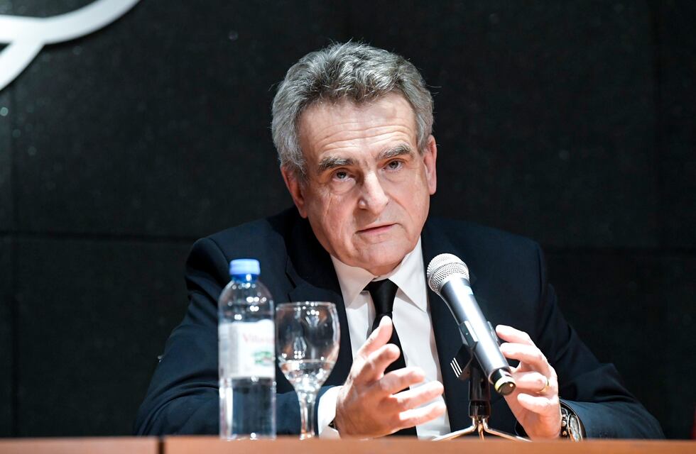 Agustín Rossi avaló los dichos de Massa: “Una cosa es ser opositor al Gobierno y otra es ser opositor a la Argentina”