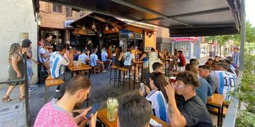 Así se vive el partido de la Selección Argentina en Córdoba.