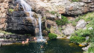 El mágico pueblo con cascadas en Buenos Aires que pocos conocen y queda a 600 km de CABA.