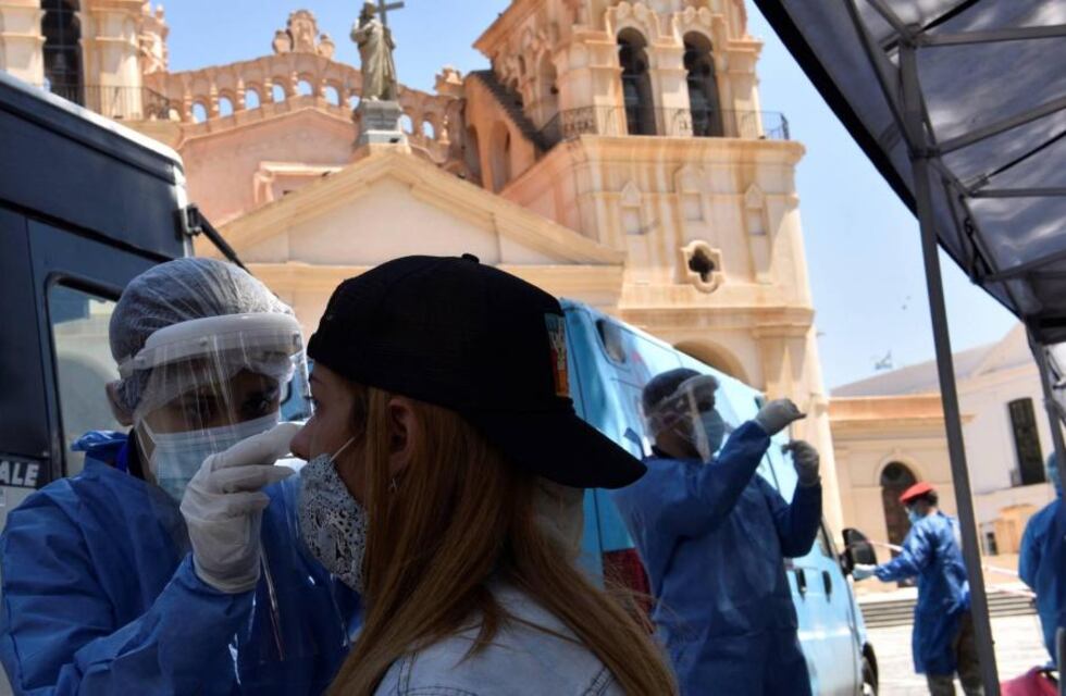 Coronavirus en Córdoba: tres muertes, 99 casos positivos y sin contagios de variante Delta