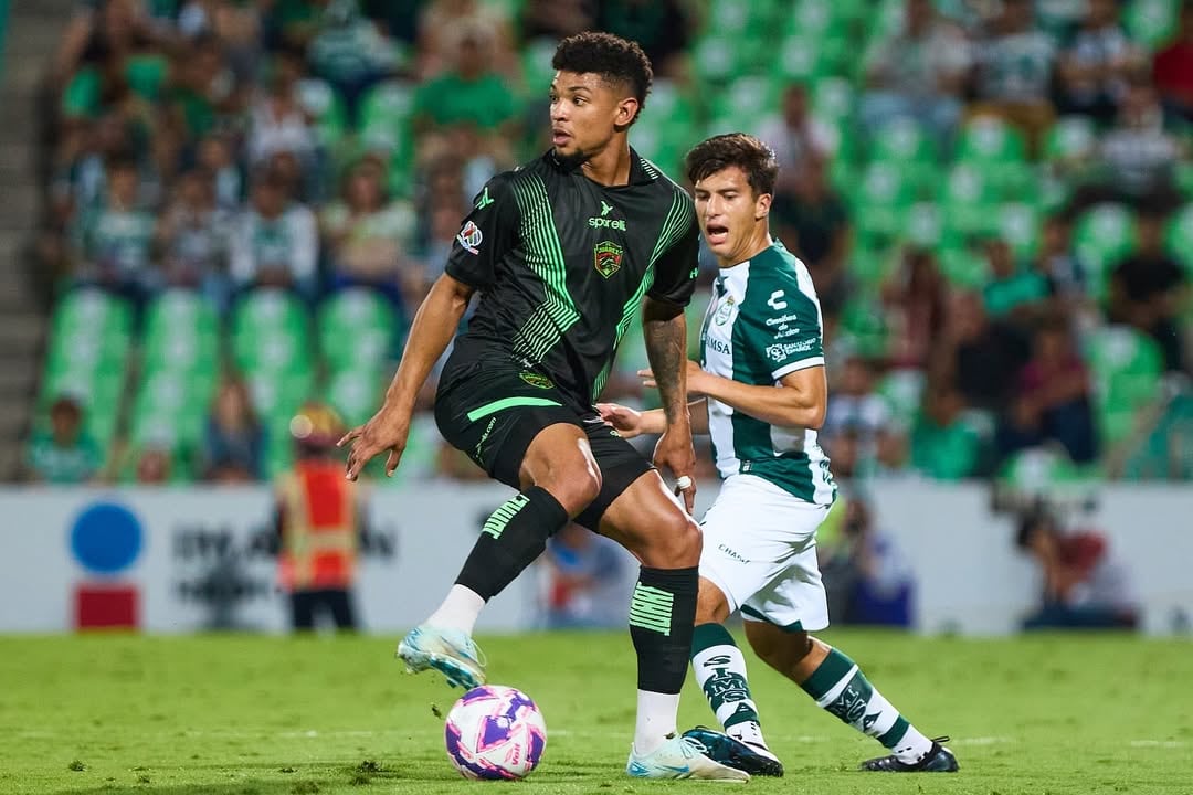 El colombiano Diego Valoyes, con chances de volver a Talleres. (Instagram Diego Valoyes).