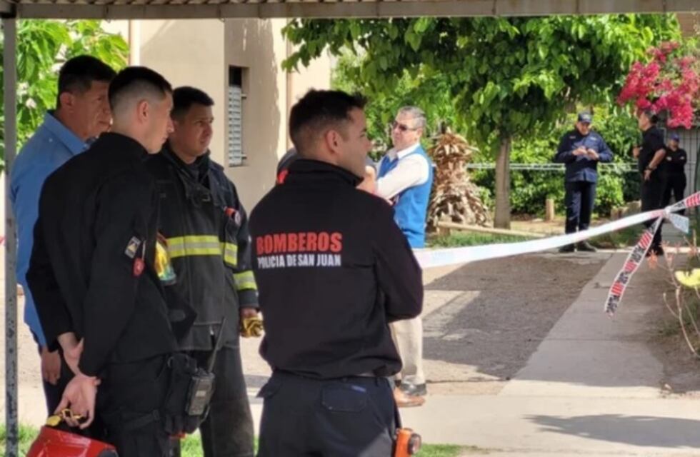 Horror en San Juan: encuentran muertos a una mujer y a su pequeño hijo en una casa