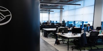 Despidos masivos en Mercado Libre: unas 150 personas podrían ser reemplazadas por inteligencia artificial