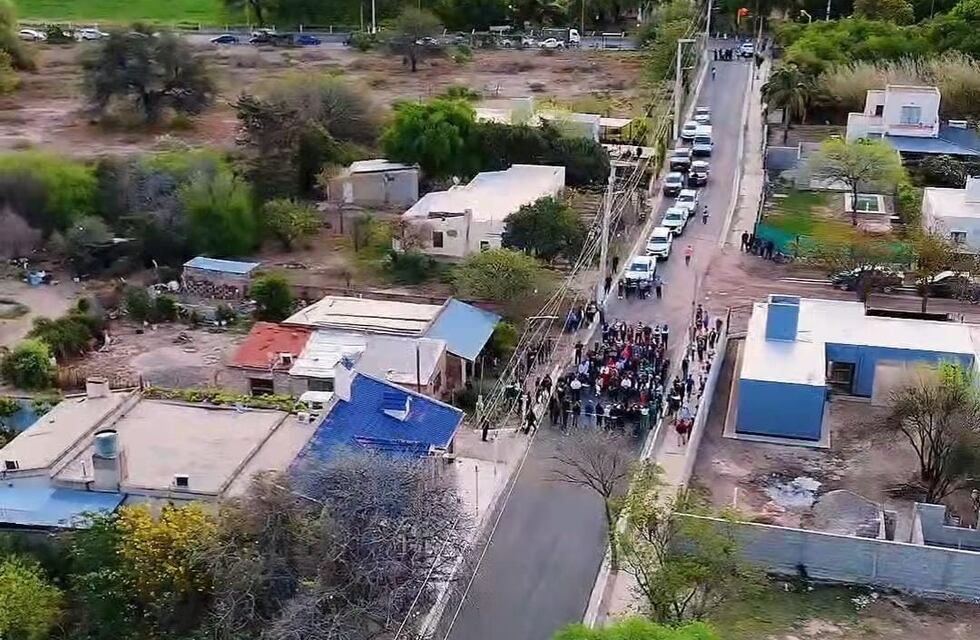 Fray Mamerto Esquiú suma un corredor asfaltado para mejorar la circulación