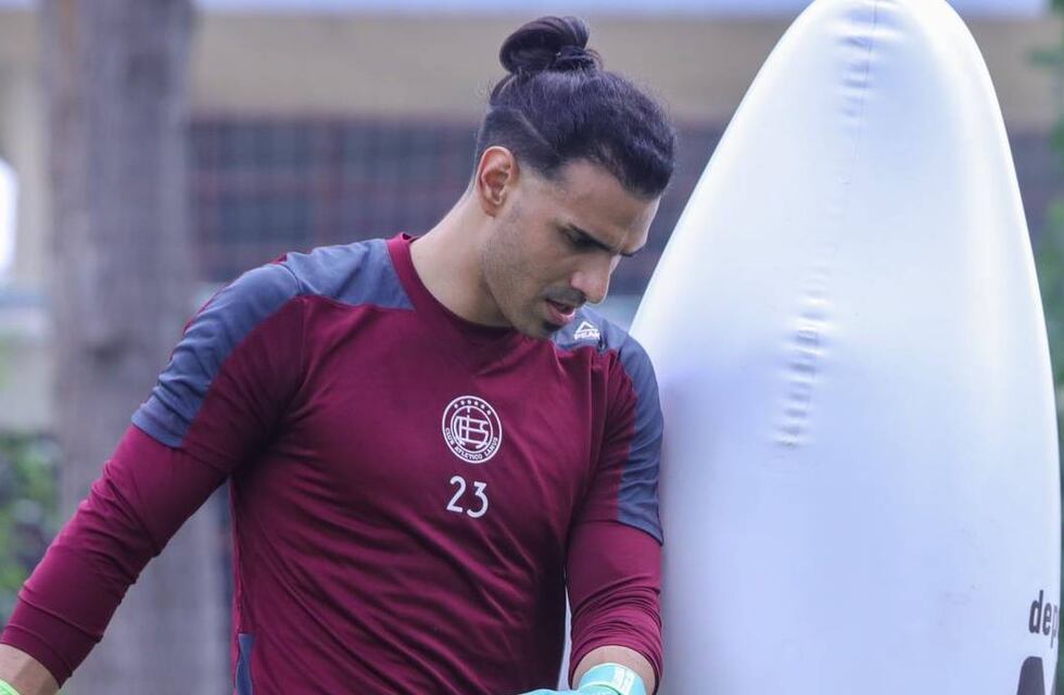 A lo Donnarumma: Fernando Monetti le sirvió el empate a Colón por error grave