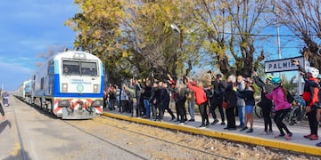 Tren llega a Mendoza después de 30 años, con servicio regular y conectando con Buenos Aires.