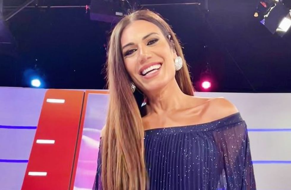 Brillos y mega escote: Flor de la V sorprendió con un outfit infartante